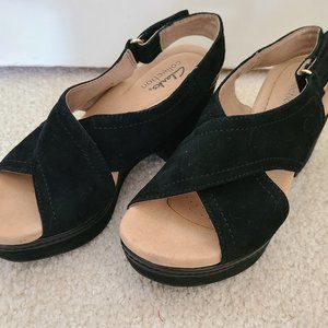 Clarks Giselle Cove Sandals Black Suede size 6